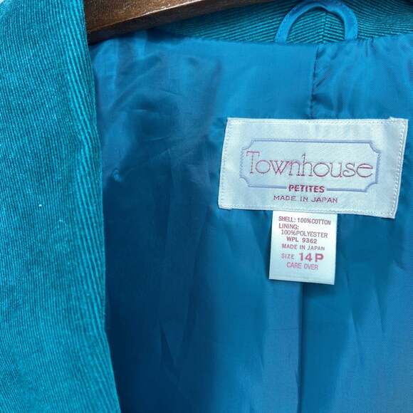 Vintage Townhouse Petites Soft Green Corduroy Two Piece Skirt Suit - Picture 4 of 8